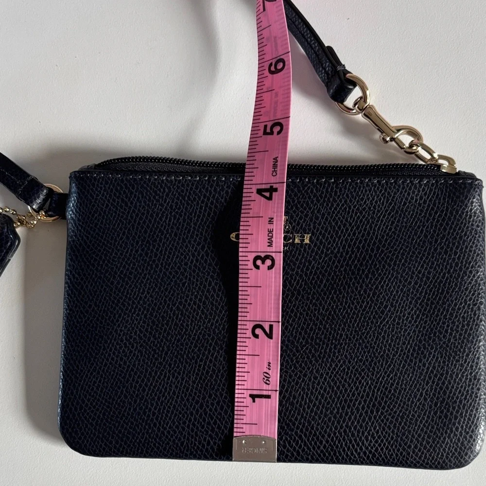 Coach Navy Blue Leather‎ Corner Wristlet